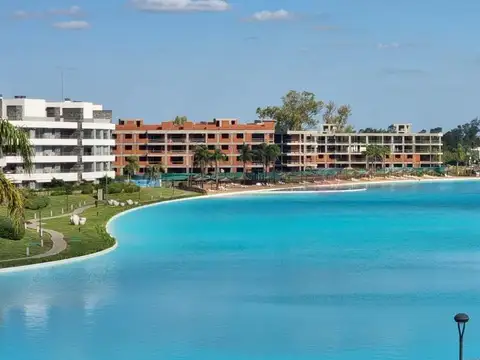 Departamento en Venta en Lagoon Pilar, USD 140.000