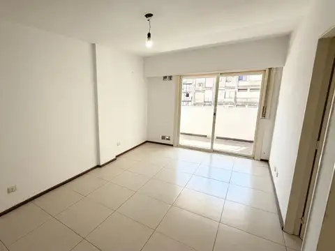 Rioja 1100, Piso 5