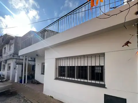 Depto Tipo Casa en Venta de 2 dormitorios