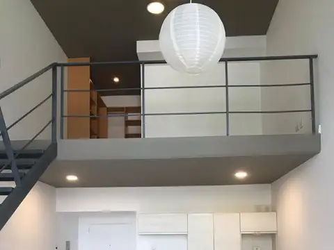 Departamento en Alquiler con 1 cocheras