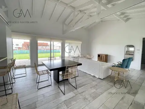 Casa en Venta al Oeste