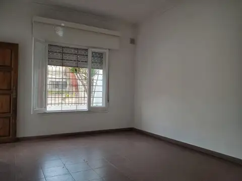 ALQUILER CASA 3 AMB. HAEDO
