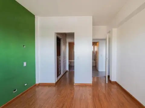 Depto Semipiso en Venta 3 amb Cochera Terraza Haedo Centro
