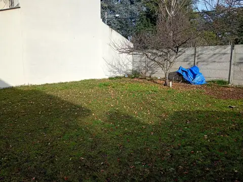 Terreno en Venta,Zona quintas. La reja
