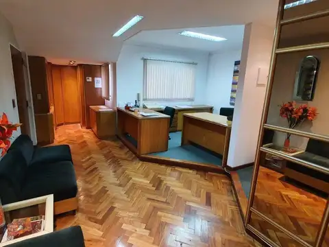 Oficina en Venta en Tribunales, Centro