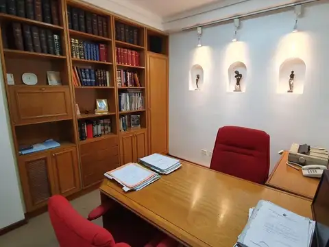 Oficina en Venta en Tribunales, USD 98.000