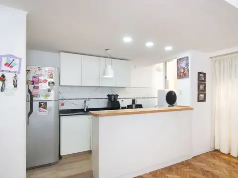 Venta Excelente 2 Ambientes Refaccionado e/Almagro