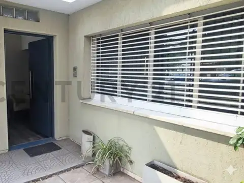 66 e/ 149 y 150 2700, Piso 0