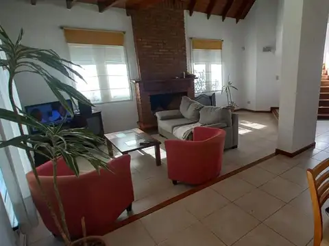 Casa en Alquiler Temporal de 3 dormitorios