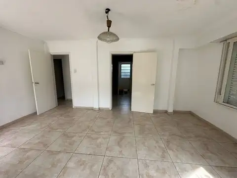 Casa en Venta en Turdera, USD 90.000