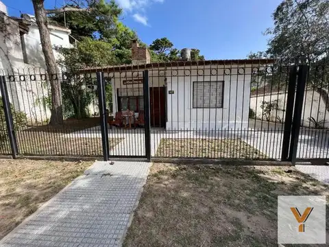 115 e/ Avenida 3 y Avenida 4