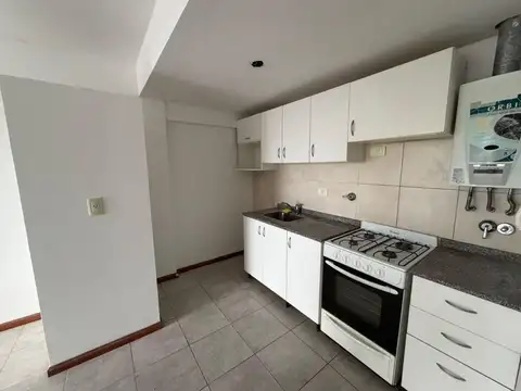 Departamento en alquiler de 1 dormitorio echesortu