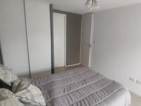 Bv San Juan 700, Piso 1