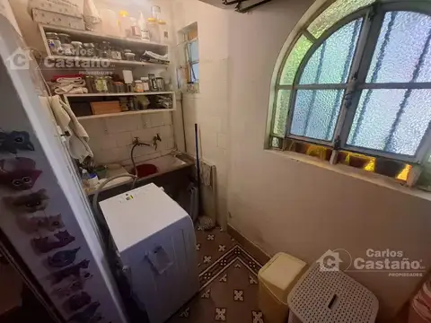 Casa 3 Amb. a 2/c de Av. Maipú y Estación Mitre