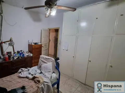 Ideal para inversores  Casa y locales en venta, en el centro de Del Viso, Pilar. CON PLANOS!