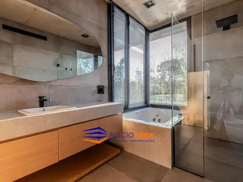 Casa en Venta al Noreste