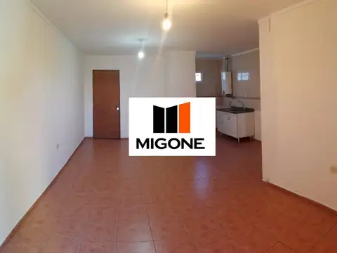 Depto Tipo Casa en Alquiler de 3 ambientes