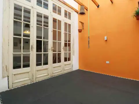 Depto Tipo Casa en Venta 49 años