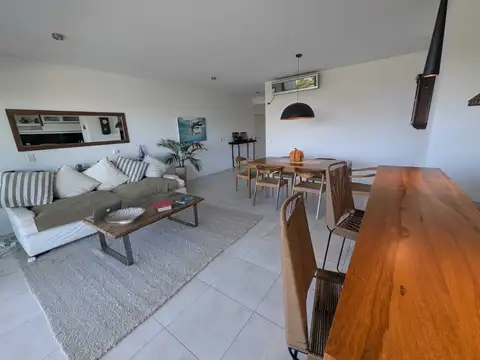 Av del Puerto 100