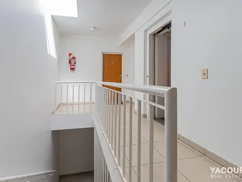 El Salvador e/ Julián Álvarez y Araoz