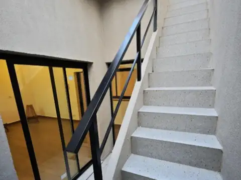 Depto Tipo Casa en Venta de 1 dormitorio