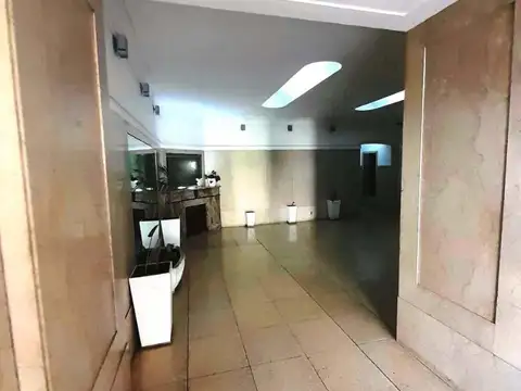 OPORTUNIDAD 3 AMBIENTE CONTRAFRENTE LUM. BAJAS EXPENSAS