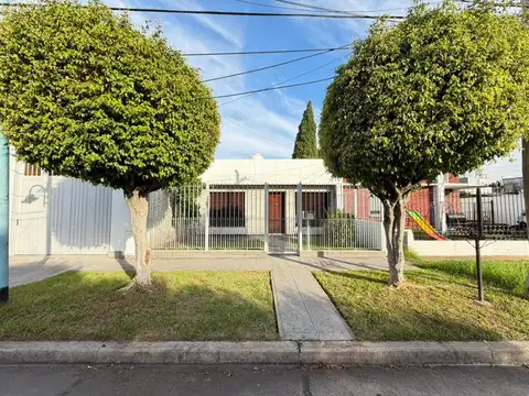 Casa 5 amb con cochera doble + unidad independiente | Ideal 2 familias | Munro