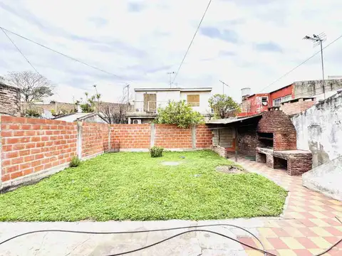 Depto Tipo Casa en Venta de 3 ambientes