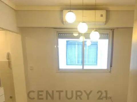 VENTA MONOAMBIENTE MUY LUNINOSO VILLA CRESPO  -  CAMARGO Y ARAOZ