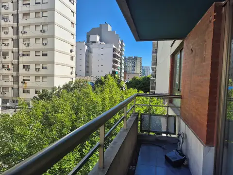 Alvarez Thomas 3100