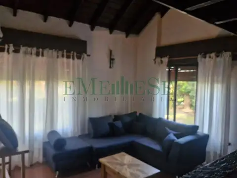 Casa en Venta con 1 cochera
