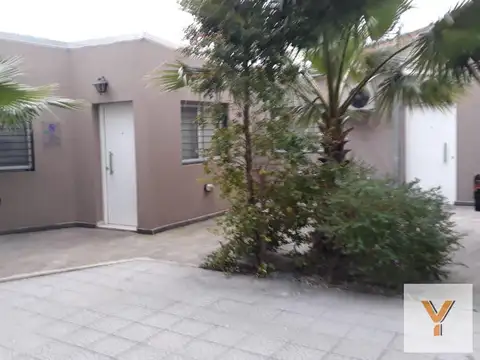 Oficina en Alquiler en City Bell, $ 400.000