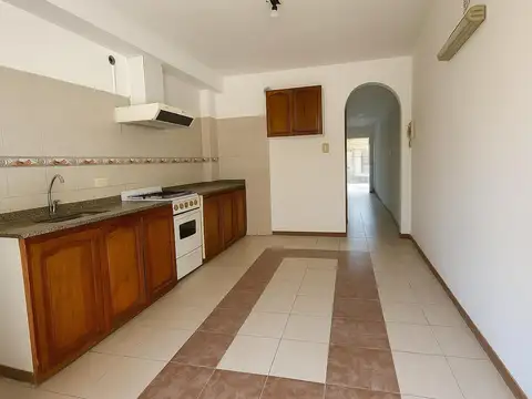 Casa en Venta en Ciudad Jardin del Palomar, USD 130.000