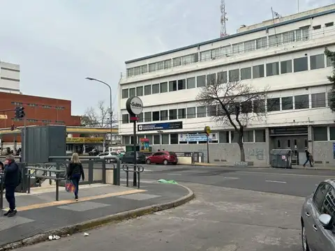 Guevara 1600, Piso 5°