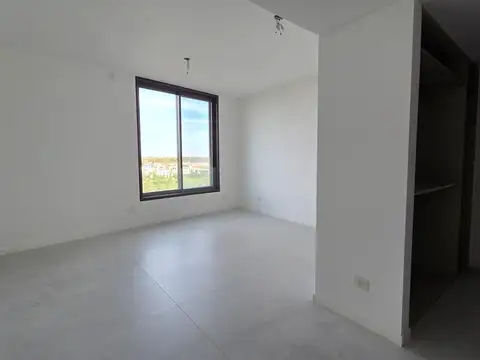 Departamento 3 ambientes con 3 baños