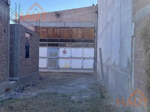 Local en Venta 1 año