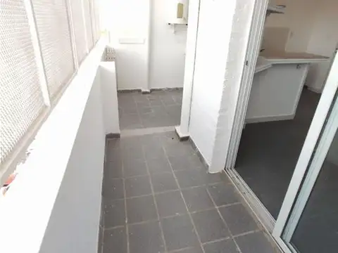 Departamento 4 ambientes con 1 baño