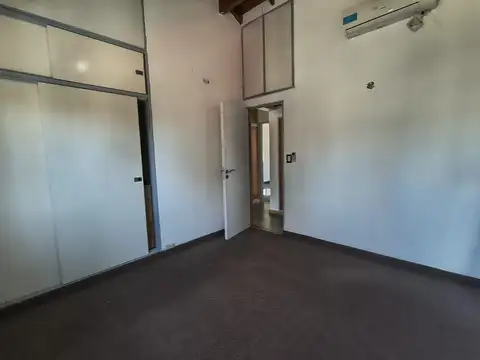 Depto Tipo Casa en Alquiler en Olivos, $ 1.800.000