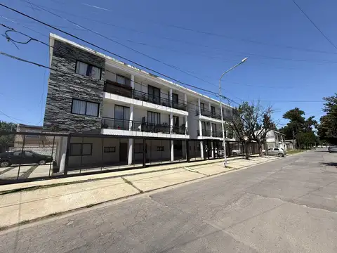 Sarmiento al 200