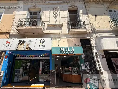 Local en Alquiler - Primer Piso