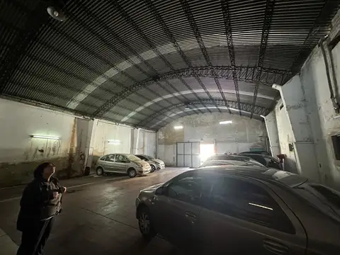 Galpon en Venta en Sarandi, USD 200.000