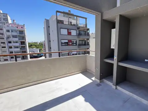 3 AMB EN DUPEX ESTRENAR CON BALCON TERRAZA AL FRENTE