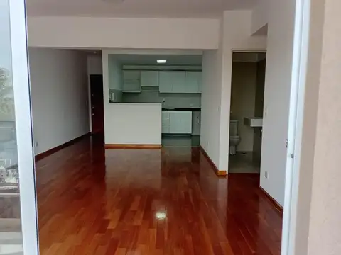Departamento en Alquiler en Olivos Vias/Rio, USD 2.750