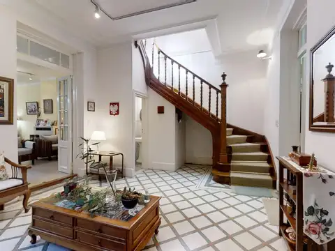 Casa de 4 dormitorios en venta en La Plata