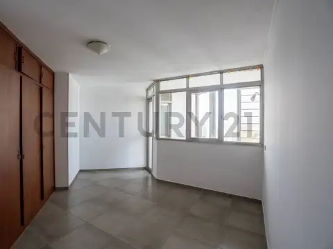 Departamento en Venta de 5 dormitorios