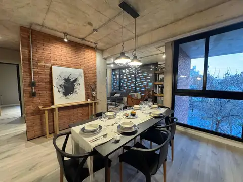 VENTA: departamento de dos dormitorios con balcón y amenities. Rosario, Pichincha