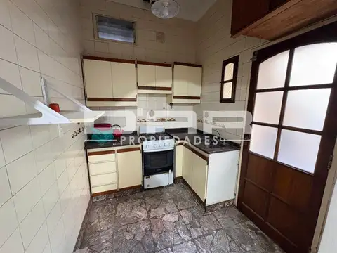 Depto Tipo Casa en Alquiler de 2 ambientes