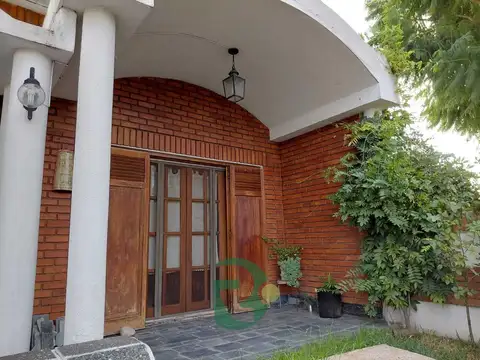 Casa en Venta de 5 dormitorios