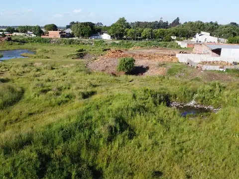 Terreno en Venta en Barrio Batan, USD 100.000