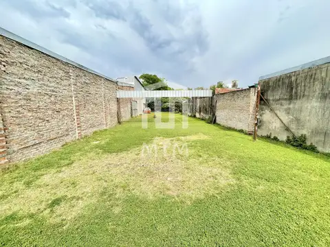 Terreno en Venta 8  mts Frente